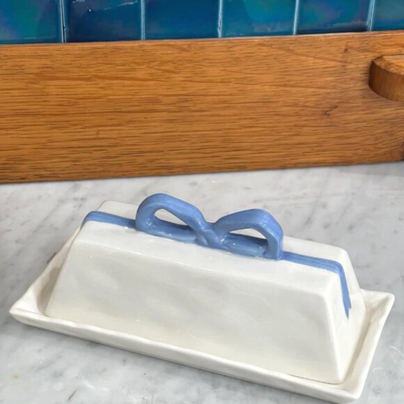 Put a Bow on it--vintage inspired butter dish in PINK by Anthropologie - Picture 3 of 6